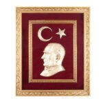 ÖNCÜ KIRMIZI ATATÜRK KABARTMALI TABLO